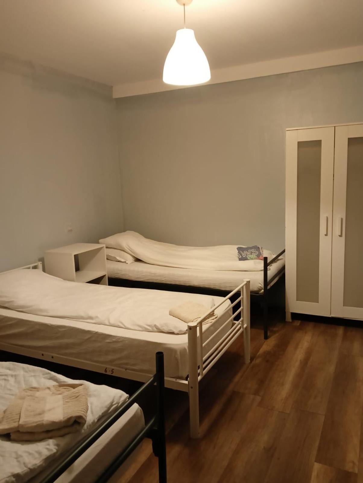 Zen Vandrerhjem Cluj-Napoca Eksteriør bilde